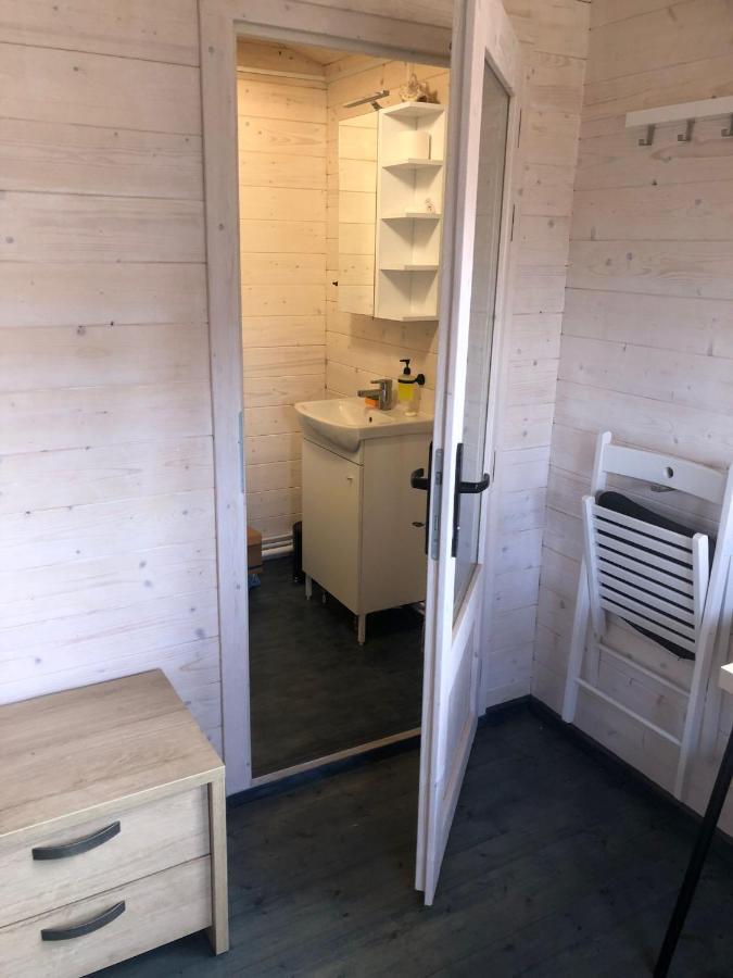 Womocamp Holzhuette 1 호텔 사울크라스티 외부 사진